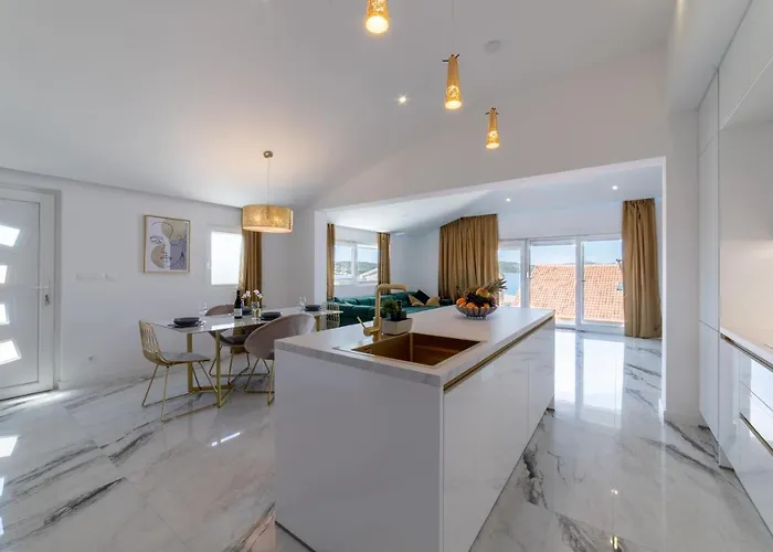 Besker * 트로기르