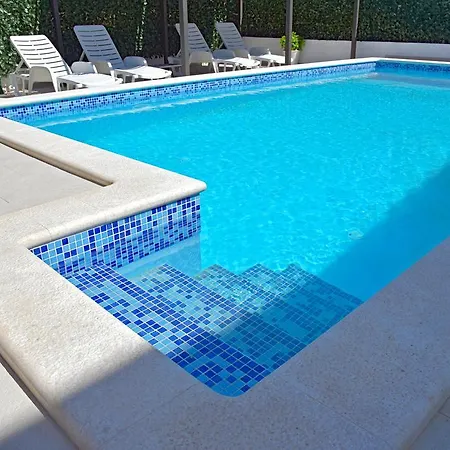 Apartament Besker