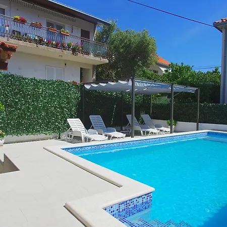 Besker Apartament