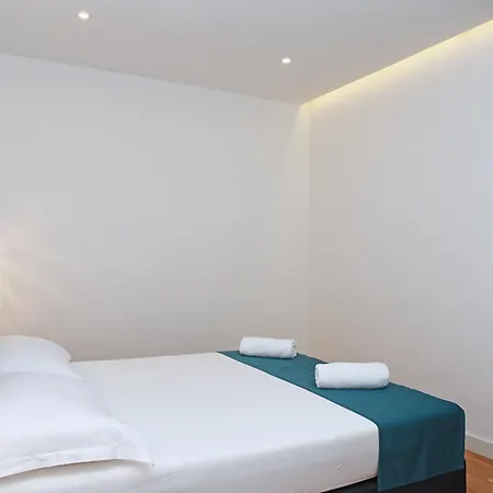 Besker Apartament *